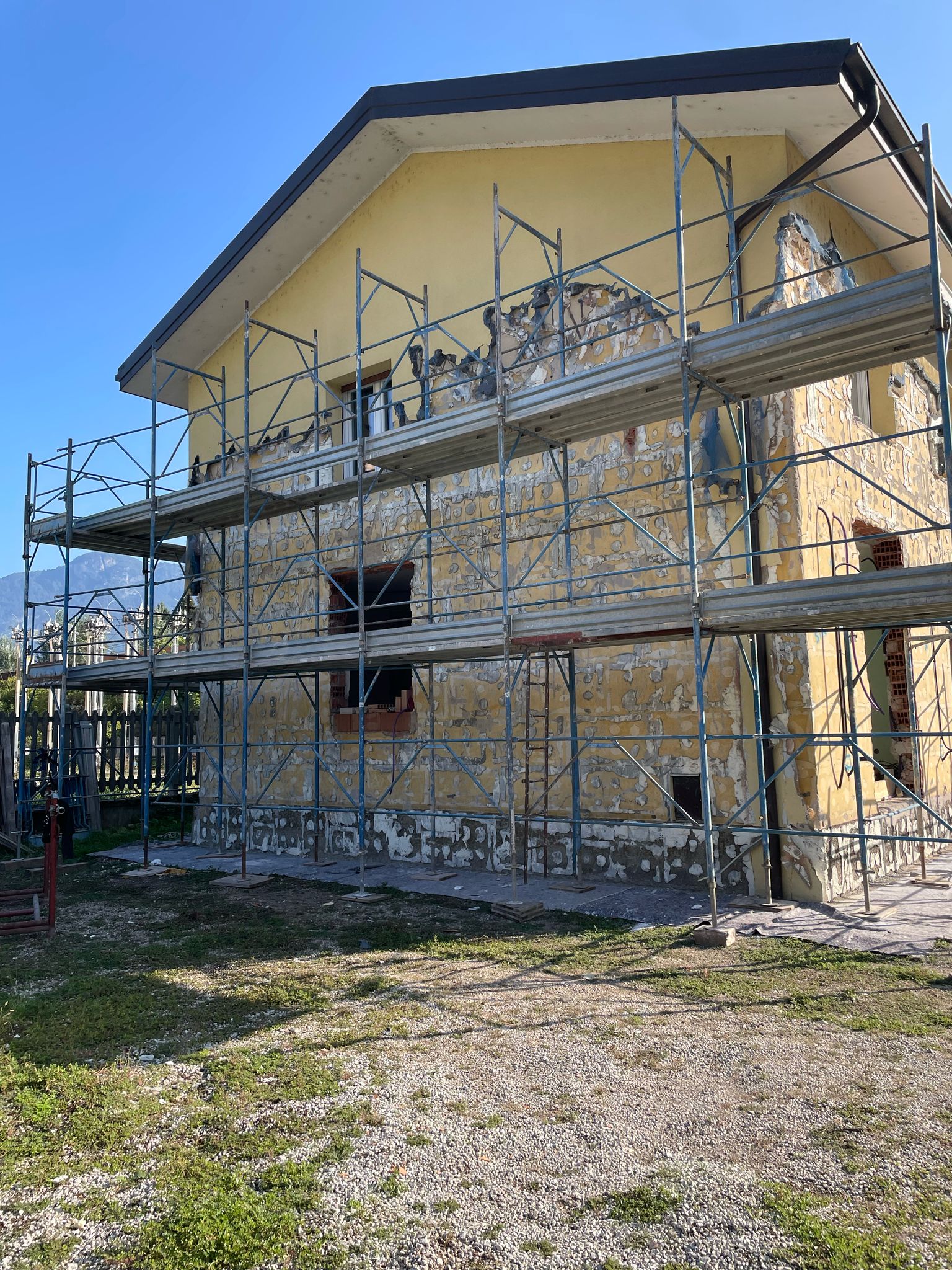 pitture lavis blocco rifacimento cappotto esterno casa (10).jpg